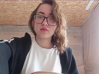 BeaHounchell Porn Show