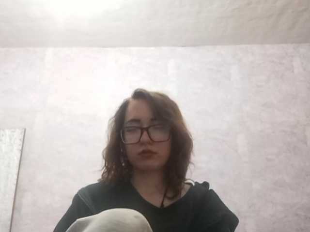 BeaHounchell live cam on BongaCams