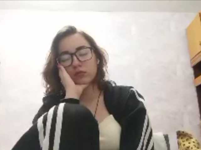 BeaHounchell live cam on BongaCams