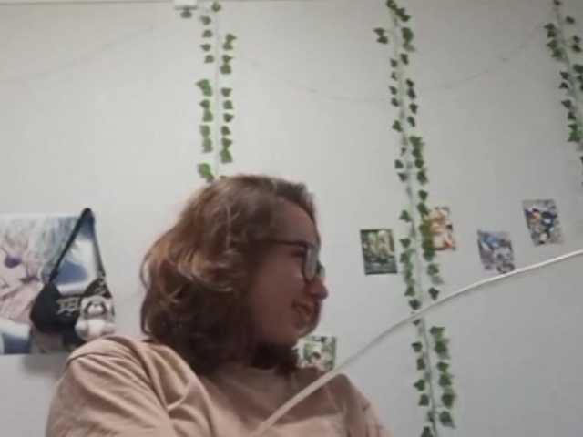 BeaHounchell live cam on BongaCams