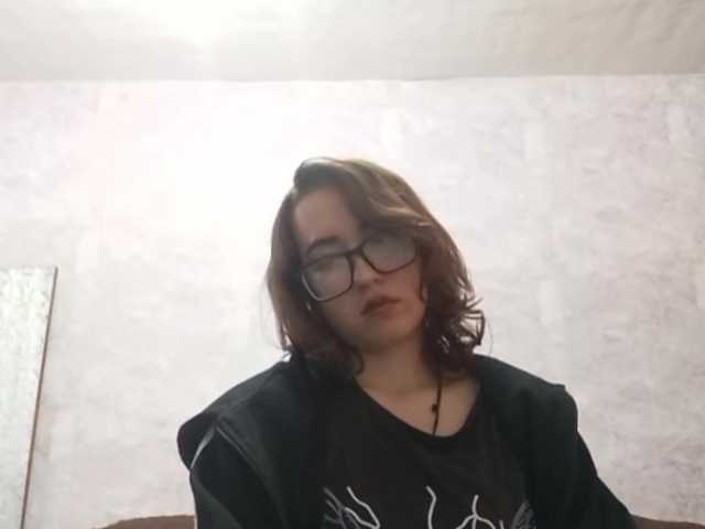 BeaHounchell live cam on BongaCams