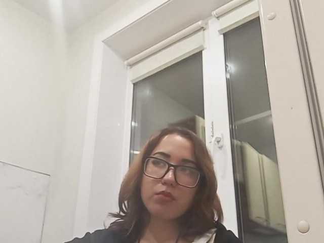BeaHounchell live cam on BongaCams