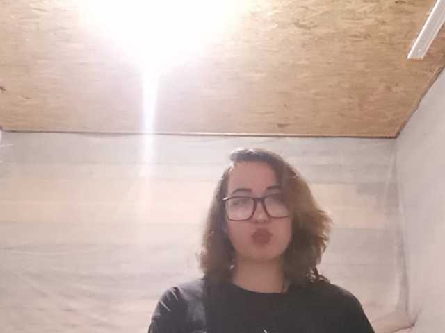 BeaHounchell live cam on BongaCams