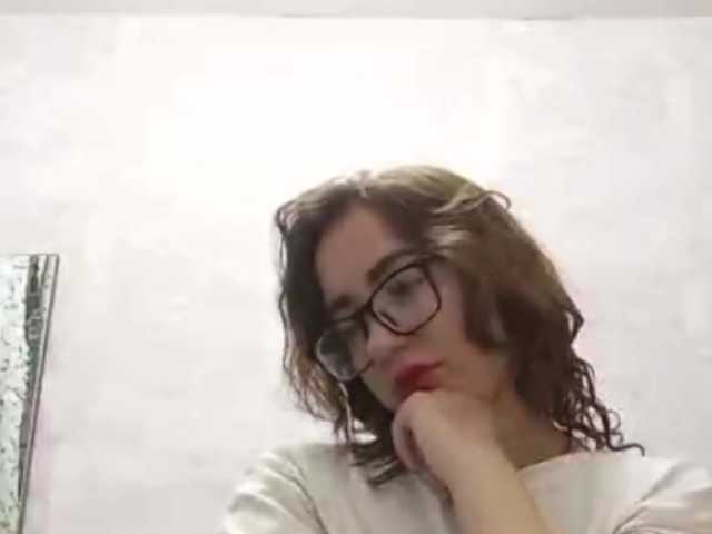 BeaHounchell live cam on BongaCams