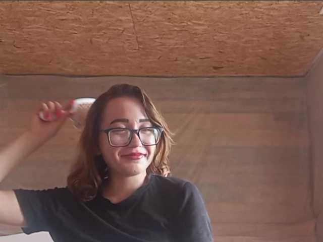BeaHounchell live cam on BongaCams
