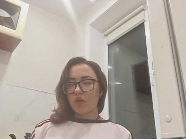 BeaHounchell live cam on BongaCams