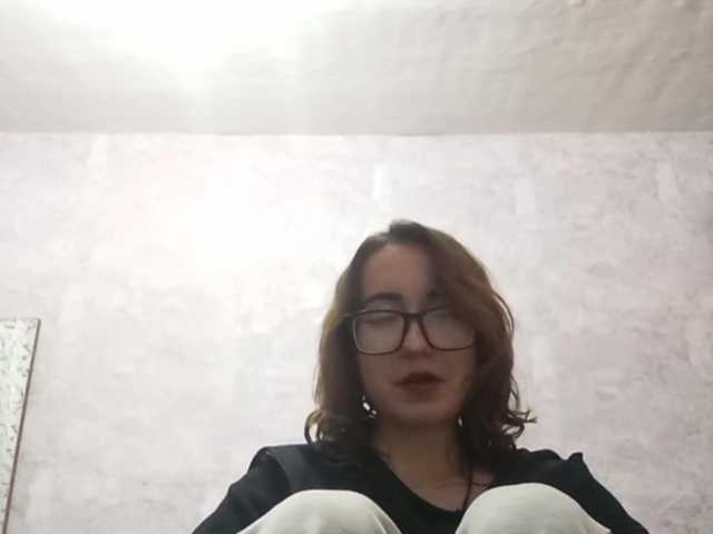 BeaHounchell live cam on BongaCams