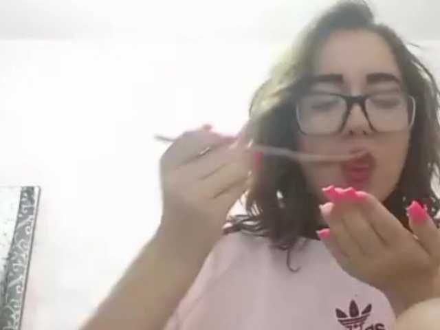 BeaHounchell live webcam show