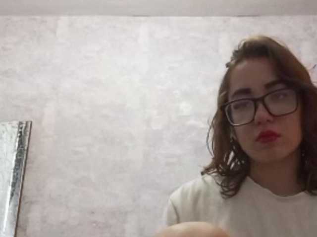 BeaHounchell live cam on BongaCams