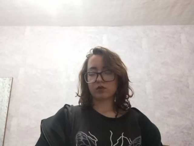 BeaHounchell live cam