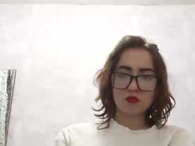 BeaHounchell live cam on BongaCams