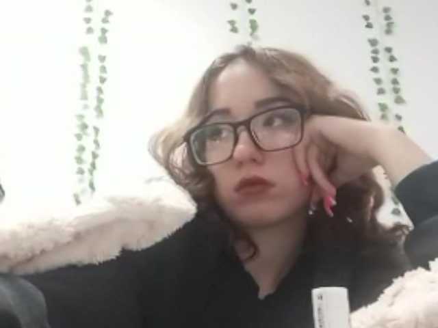 BeaHounchell live cam on BongaCams