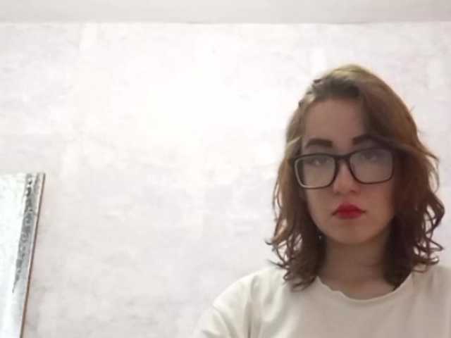 BeaHounchell live webcam show