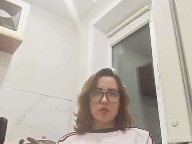 BeaHounchell live cam on BongaCams