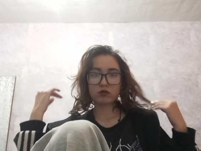 BeaHounchell live cam on BongaCams