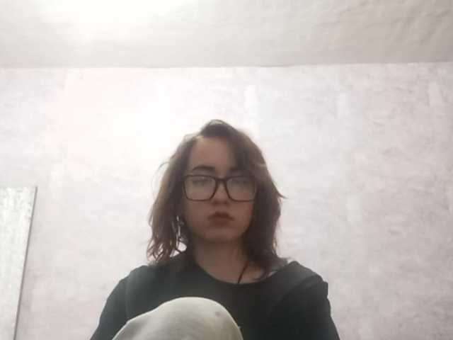 BeaHounchell live cam on BongaCams