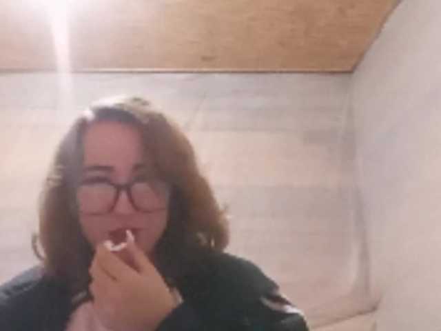 BeaHounchell live cam on BongaCams