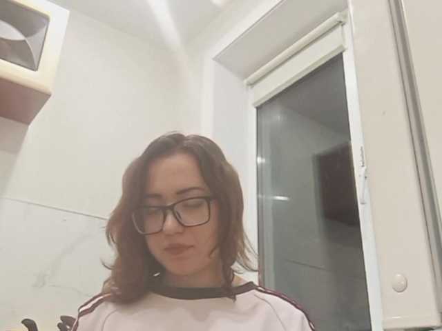 BeaHounchell live cam on BongaCams