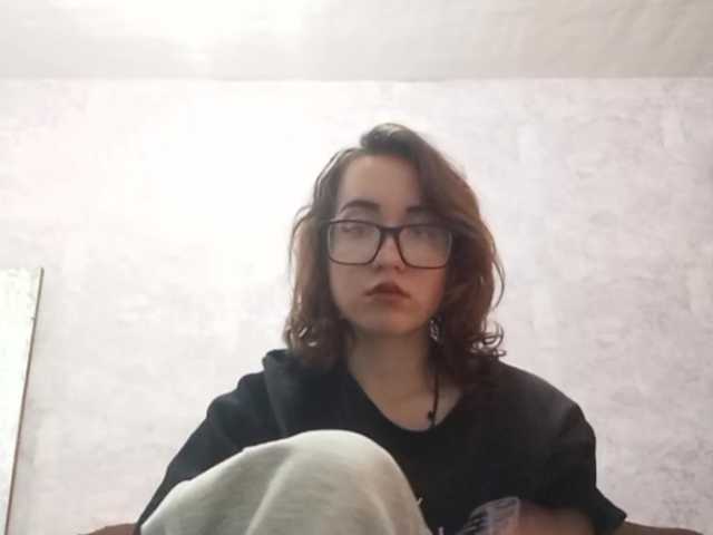 BeaHounchell live cam on BongaCams