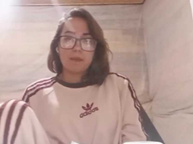 BeaHounchell live cam on BongaCams