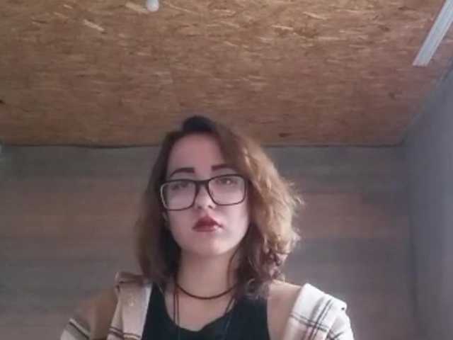 BeaHounchell live cam on BongaCams