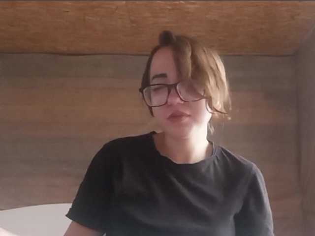 BeaHounchell live webcam show