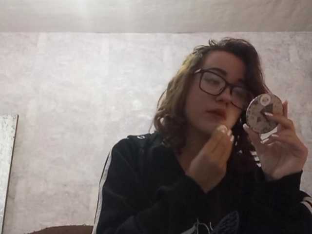 BeaHounchell live cam on BongaCams