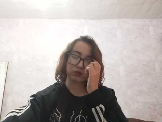 BeaHounchell live cam on BongaCams