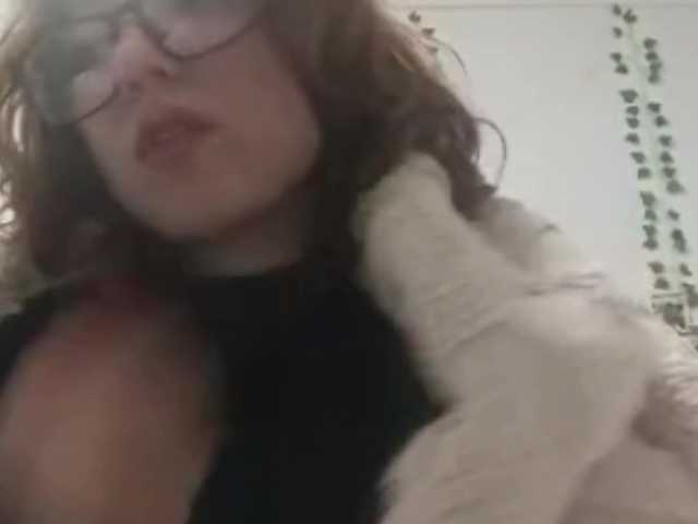 BeaHounchell live cam on BongaCams