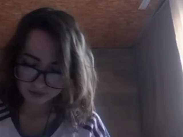 BeaHounchell live cam on BongaCams