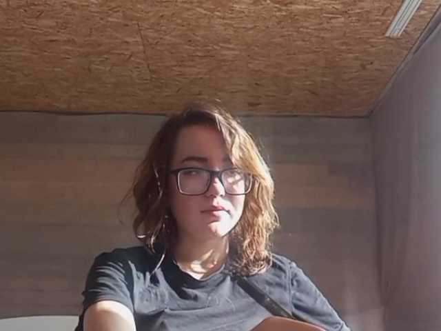 BeaHounchell live cam on BongaCams