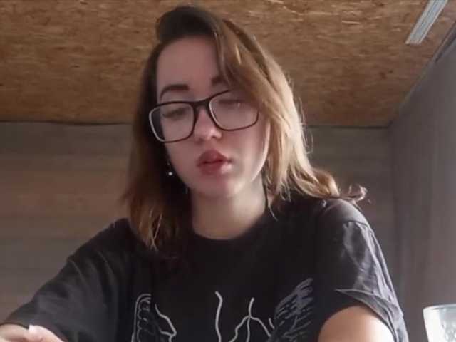 BeaHounchell live cam on BongaCams
