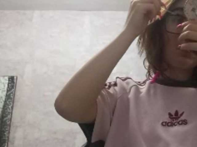 BeaHounchell live webcam show