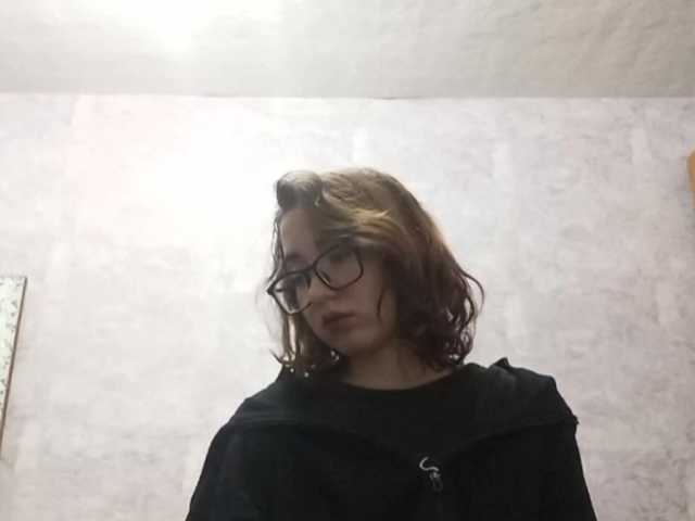 BeaHounchell live cam on BongaCams