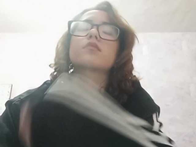 BeaHounchell live cam on BongaCams
