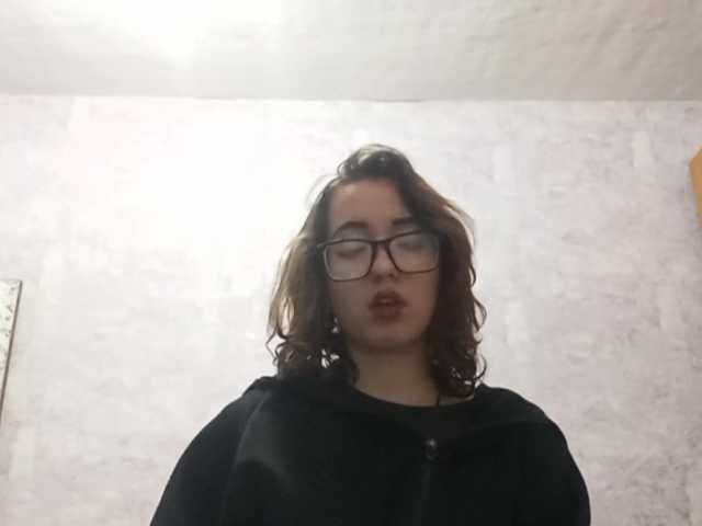 BeaHounchell live cam on BongaCams