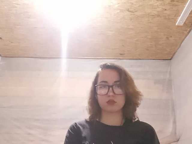 BeaHounchell live cam on BongaCams