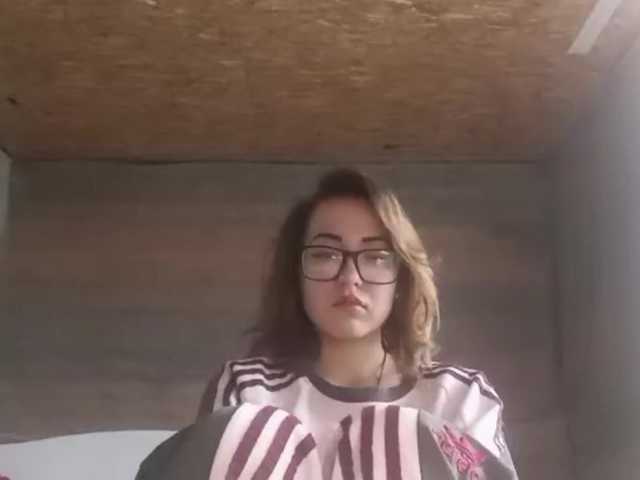 BeaHounchell live cam on BongaCams