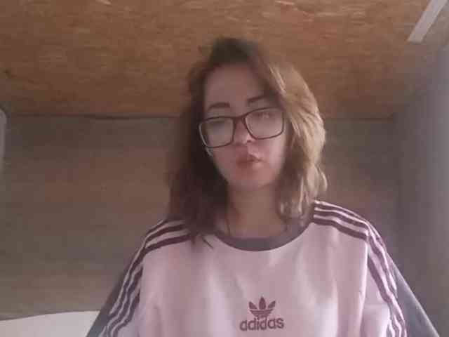 BeaHounchell Live Webcam on BongaCams