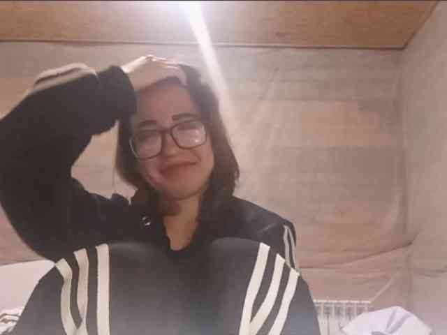 BeaHounchell Live Webcam on BongaCams