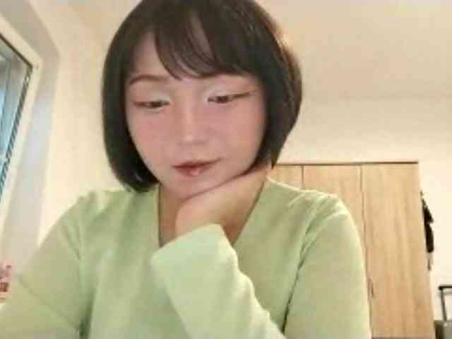 JodeeKazin webcam