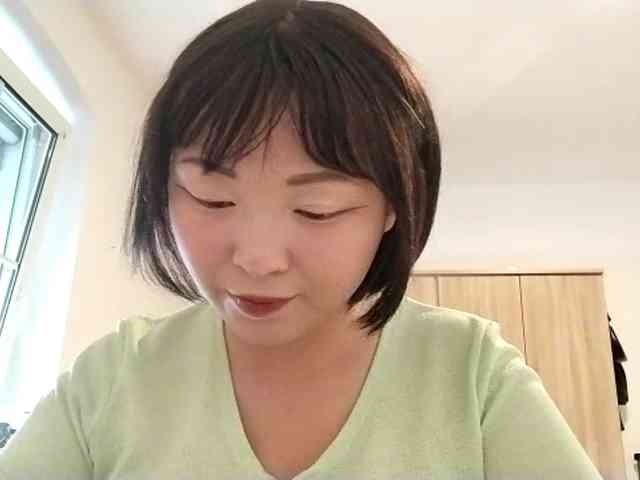 JodeeKazin webcam