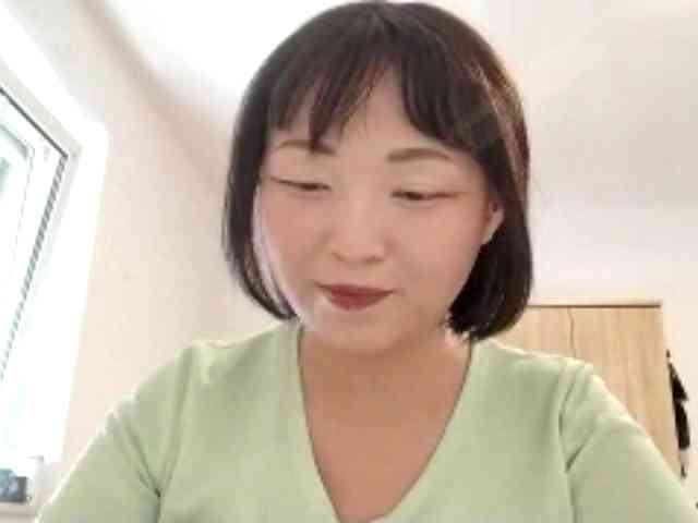 JodeeKazin webcam