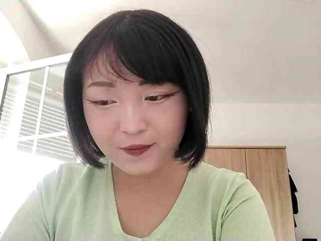 JodeeKazin webcam