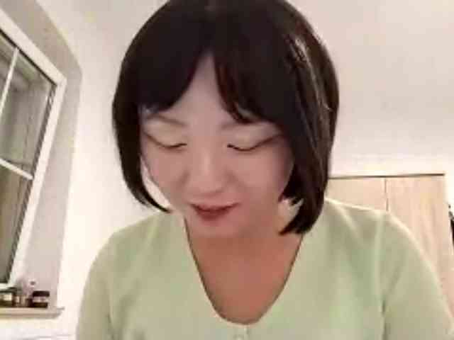 JodeeKazin webcam