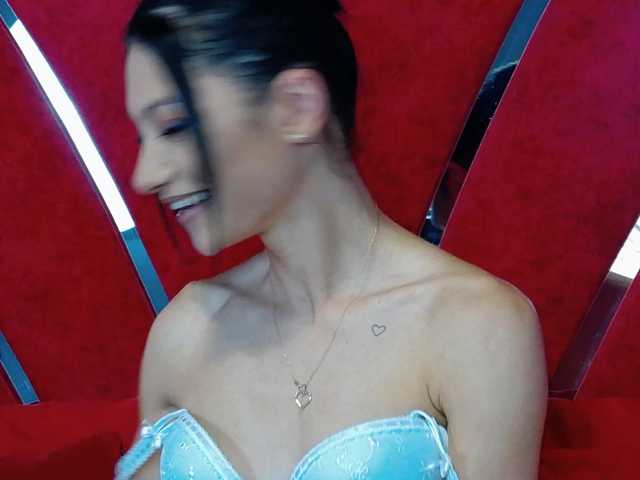 MayaLeey live cam on BongaCams
