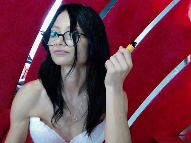 MayaLeey