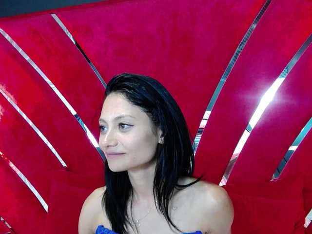 MayaLeey live cam on BongaCams
