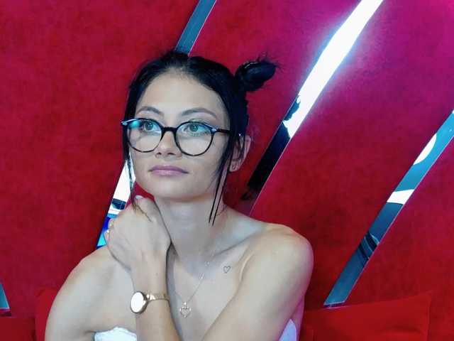 MayaLeey live cam on BongaCams