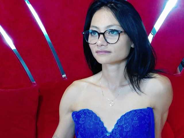 MayaLeey live cam on BongaCams